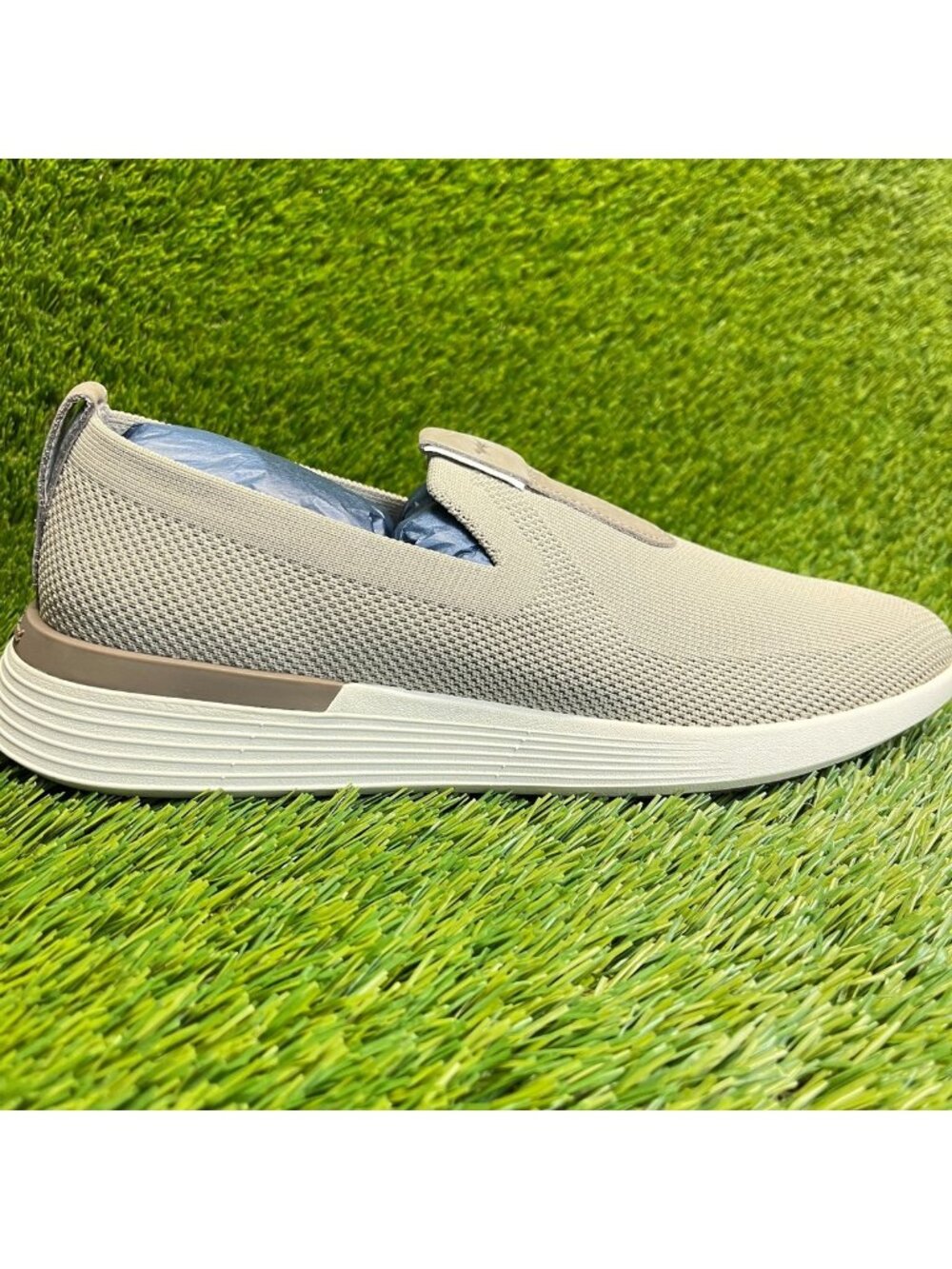 Wolf & Shepherd Swiftknit Womens Size 8 Stone White Casual Outdoor Slip-On Shoes